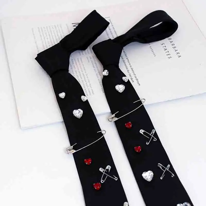 High-End Formal Party Wear Accessories Fashionable Shiny Rhinestone Crystal Bow on Necktie Made of Polyester