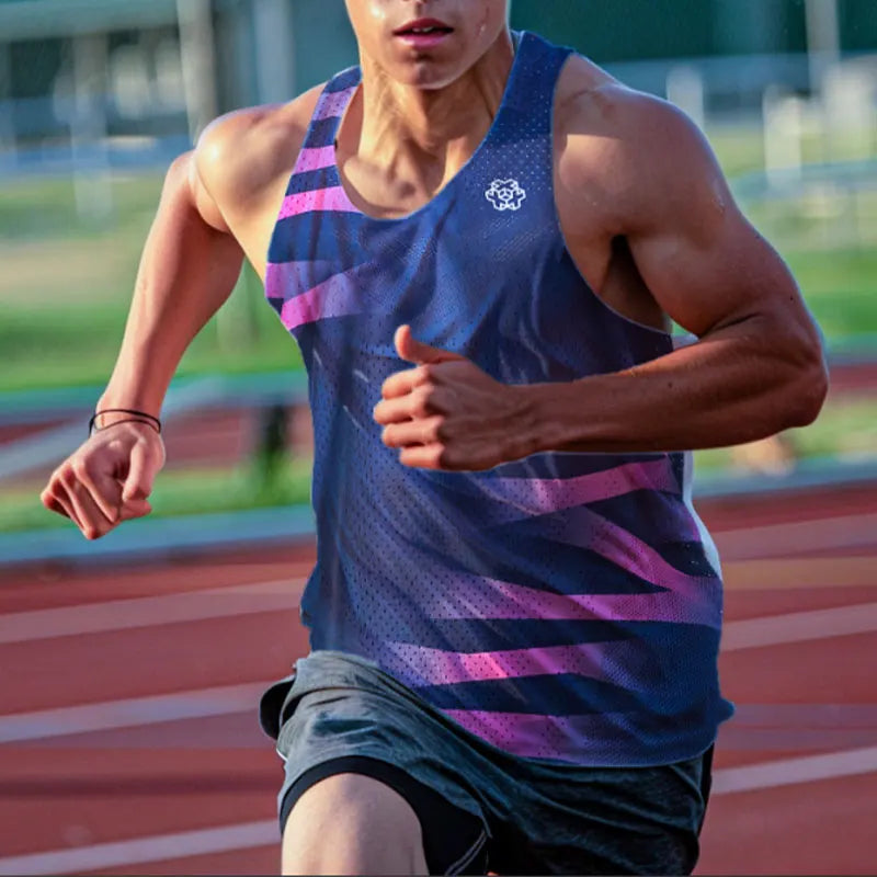 Custom Men's Sporty Quick Dry Breathable Tank Tops Seamless Sublimated Running Vest Gym Singlet for Marathon Training