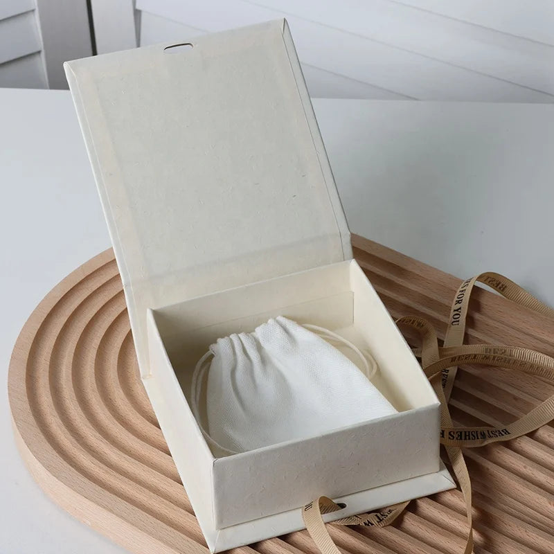 Hot Selling Magnet Flip Book Shape Paper Packaging Necklace Jewelry Box