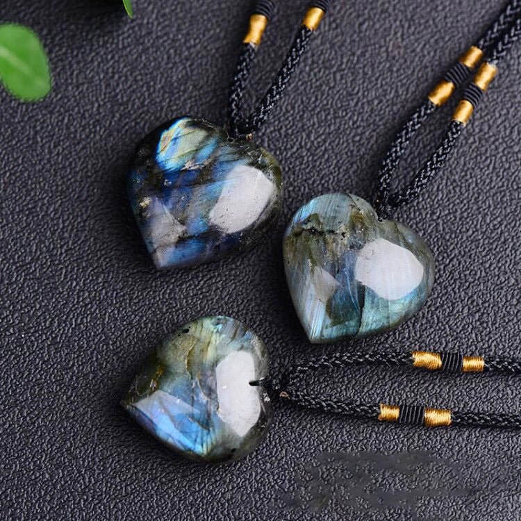 Crystal Craft Wholesale Natural Labradorite Heart Shape Pendant of the Heart of Sea Crystal Stone Necklace