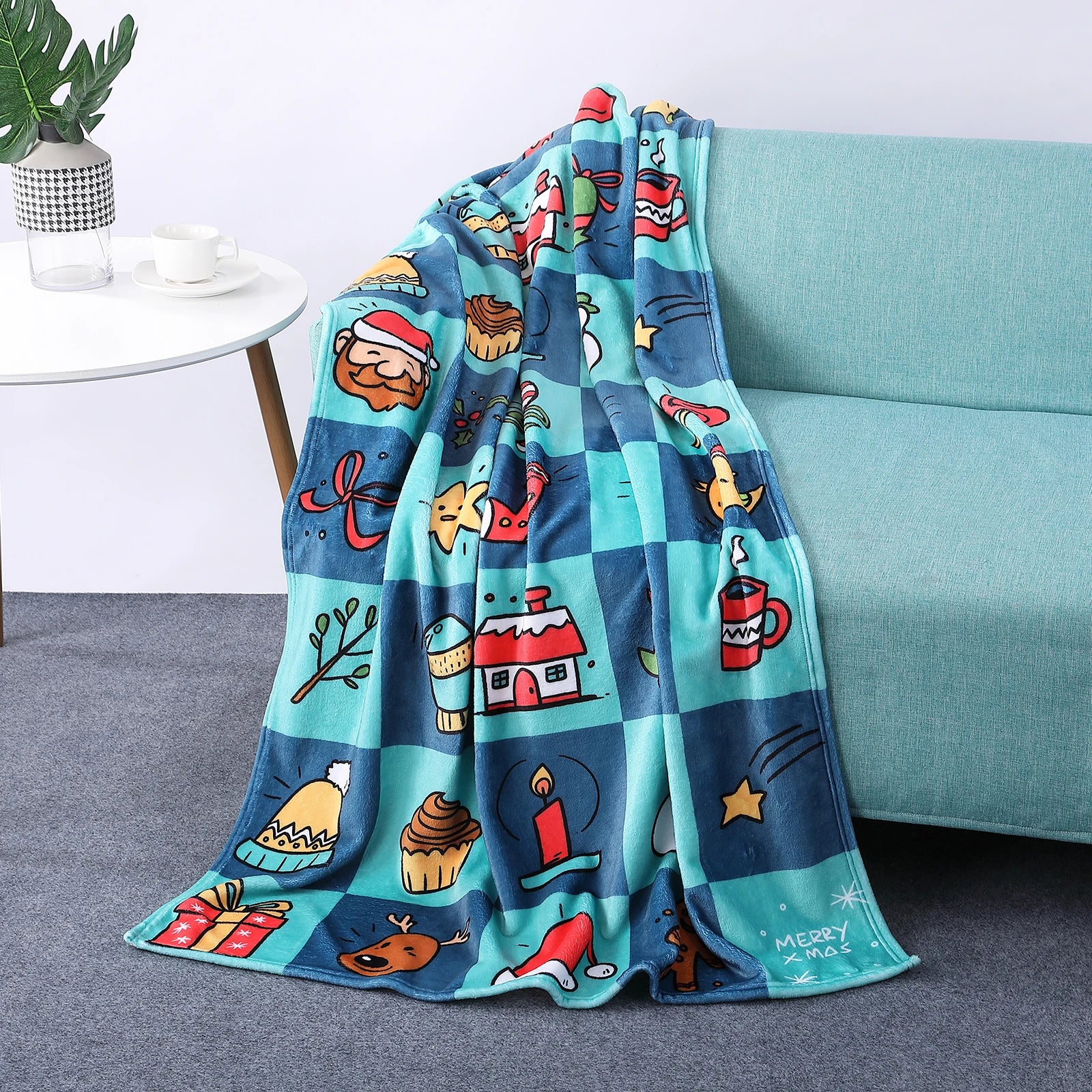 New Design Wholesale Price Custom With Logo Soft Patterned Warm Hotel Throw Blankets Christmas Gift Polar Flannel Blanket