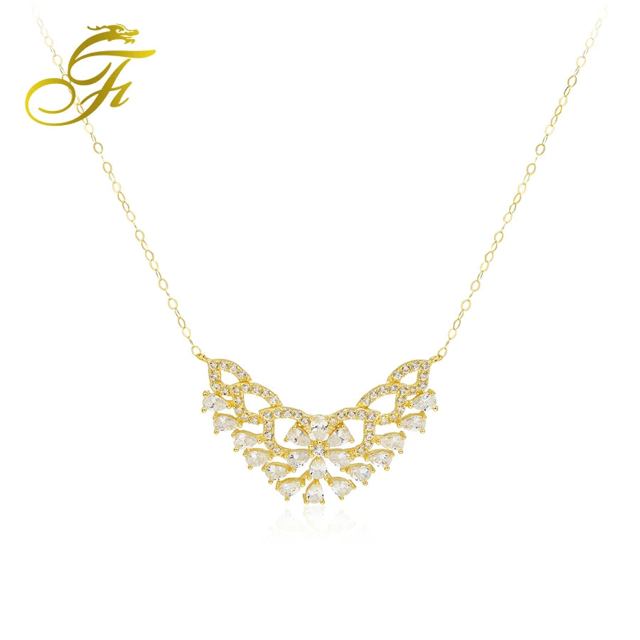 18K Solid Gold Royal Style Necklace for Women Vintage Court Pendant Necklace with Diamonds Princess Statement Necklace for Women