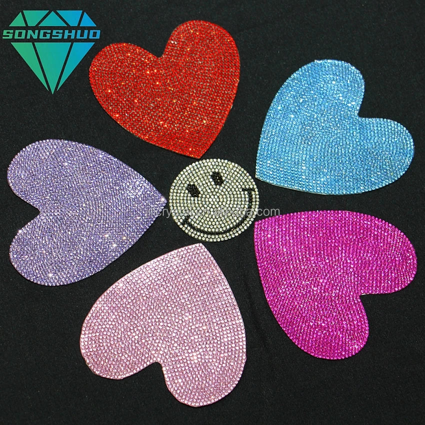 Customized Fashionable Rhinestone Patch Applique Crystal Heart Shaped Patch for DIY Clothing Dresses Accessories