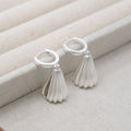 Light Luxury High Quality Wrinkled Flower Bud Earring Earrings in Gold and Silver