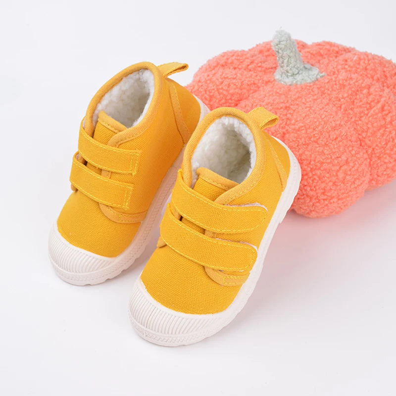 Wholesale Kids Shoes Hot Sale Classic Canvas  Boots School Low Cut Winter Warm Boots for Children