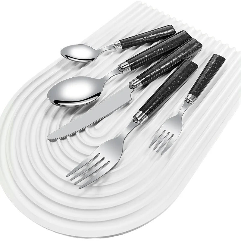 Wholesale 5-Piece Luxury Flatware Set with Leather Handle Stainless Steel Silver Cutlery with Crocodile Pattern