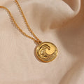 Dreamshow Engraved Wave Round Shape Pendant Necklace 18K Gold Plated Stainless Steel Necklace Design Jewelry