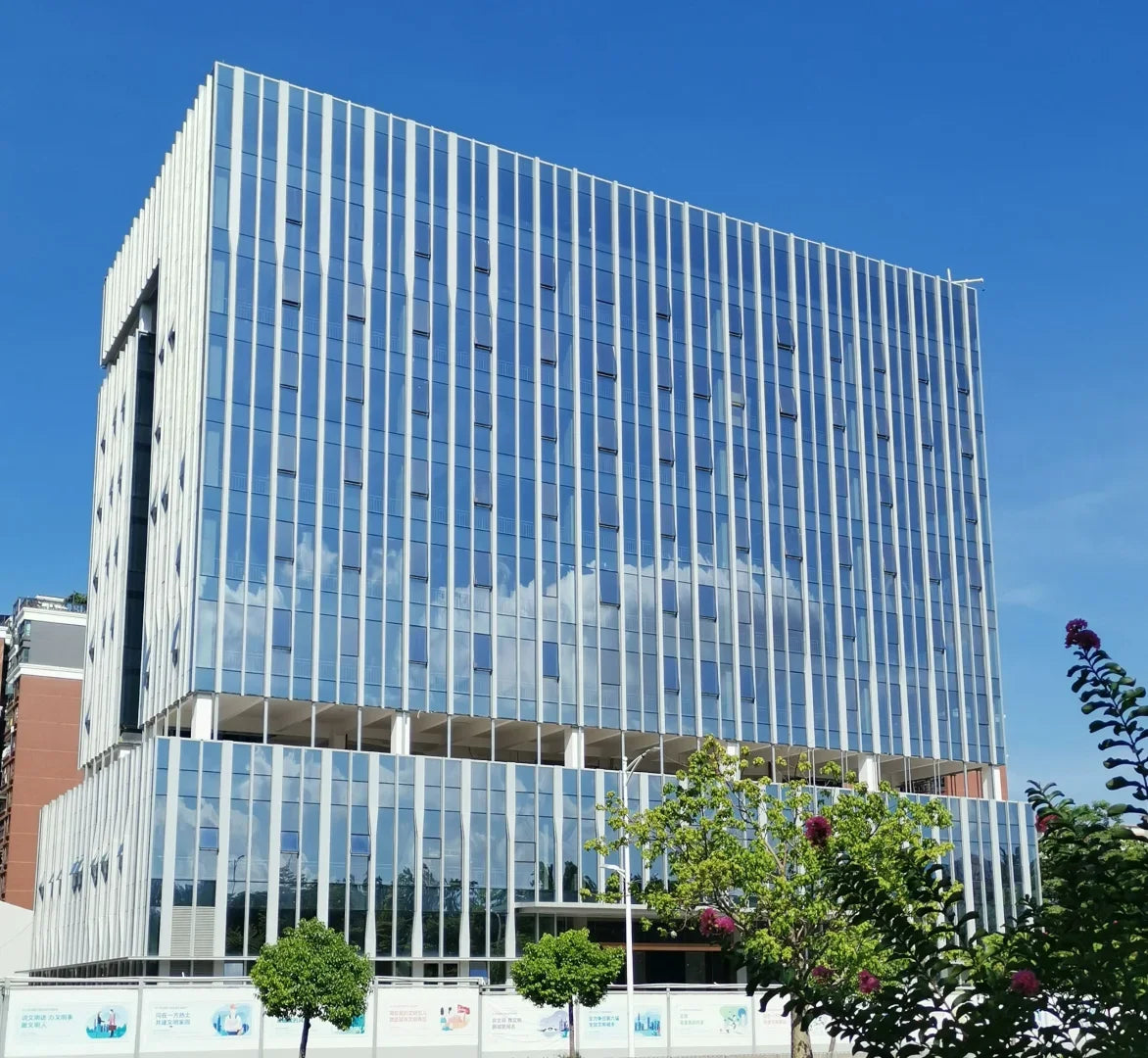 Architectural Modern Tempered Glass Aluminium Curtain Wall Vertical Horizontal Mullion System Engineering Shop Drawing Wholesale