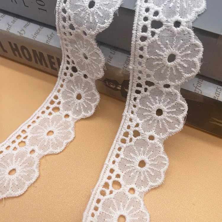 2.7 cm Embroidery Cotton Flower Lace Trim for Garment Premium Lace Trim for Home Decor