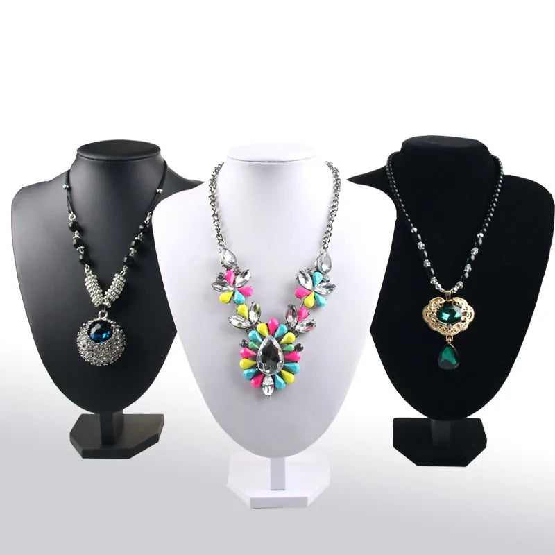 Cheap Custom Logo in Stock Velvet Display Jewelry Black Leather Necklace Bust Jewelry Display Wholesale