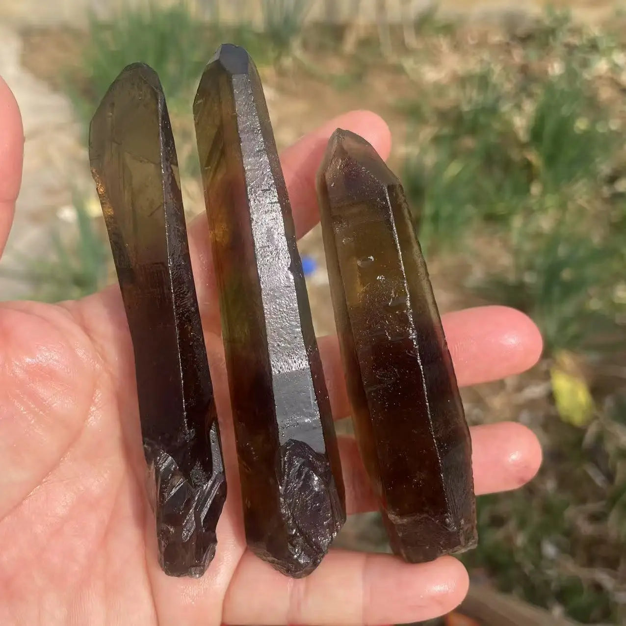 Natural Smoked Crystal Raw Stone Transparent Quartz Feng Shui Style Free Sculpting Model for Decorative Purposes