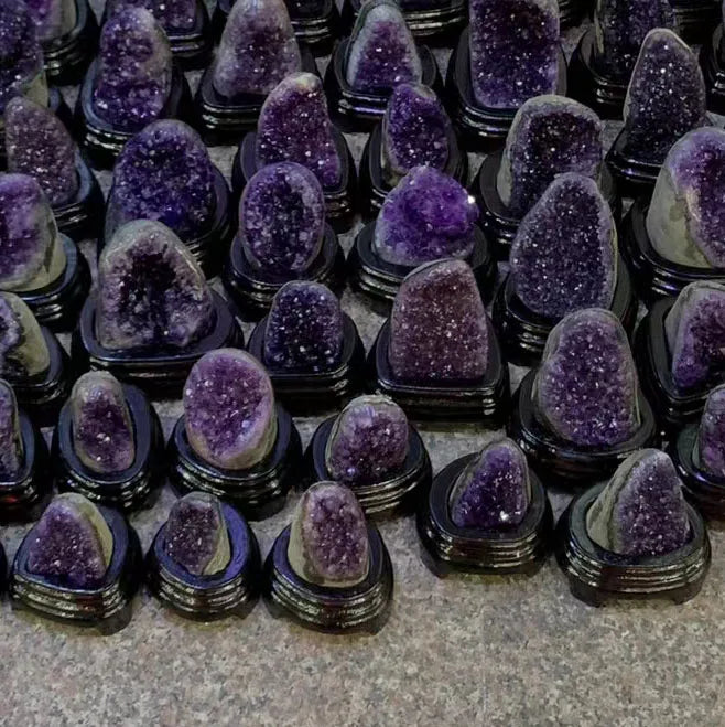 Wholesale Raw Purple Geodes Healing Stones Lucky Natural Quartz Amethyst Cluster Crystal Hole for Home Decor
