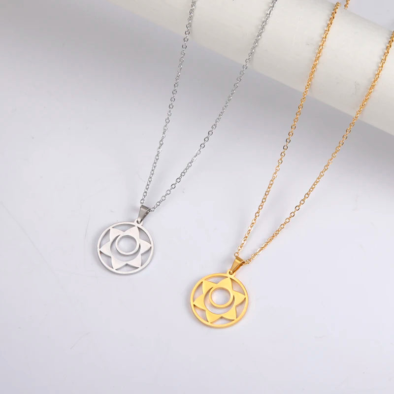 Trendy Real 18k Gold Plated Stainless Steel Flower Necklace Women Round Flower Pendant Necklace Charm Necklace Accessories Gifts