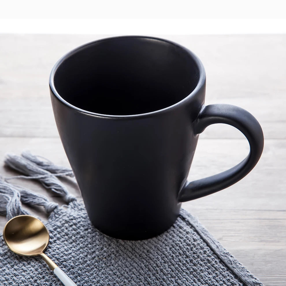 Shengjing Custom 360ml Ceramic Coffee Mug High Quality Handgrip with Brand Logo Black Color for Milk Cup & Water Mug Use