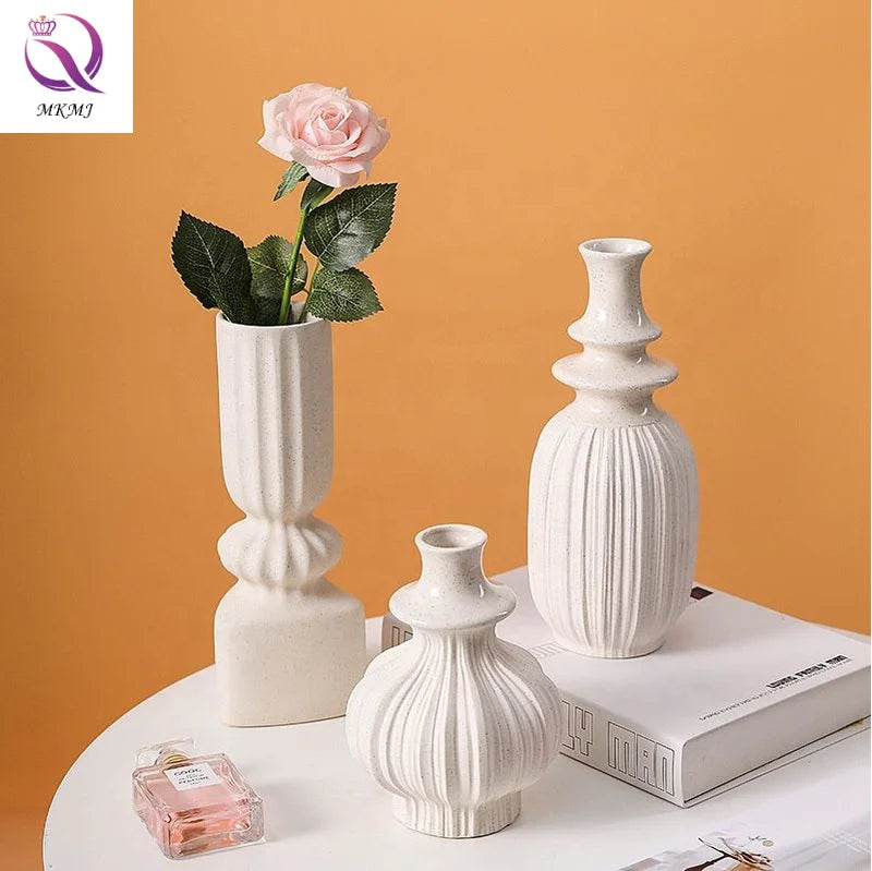 Factory Good Quality Home Decoration Nordic Modern Decorative Wholesale Ceramic Vases Creative Flower Vase Living Room Decor