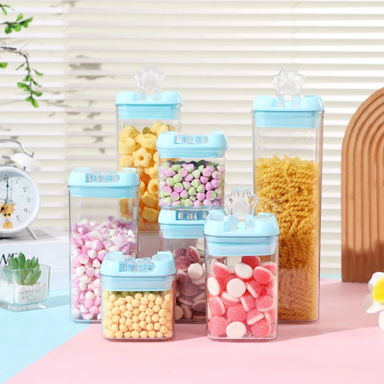 Cat Paw Rectangular Transparent Plastic Easy to Fasten 7-Piece Set Pet Material Strong Drop Resistance  Good Sealing Performance