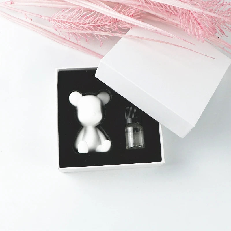 Stocked Luxury Bear Shaped Scented Ceramic Car Vent Clip Air Freshener Porcelain Aroma Plaster Fragrance Essential Oil Diffuser