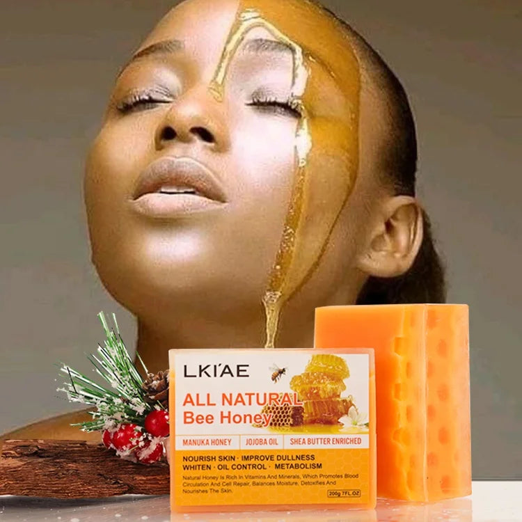 LKIAE Organic Whitening Shea Butter Soap Bar Bath Handmade Beeswax Base Honey Soap