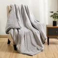 Luxury 3-Layer Fleece Anti-Pilling Brushed Throw Blanket 100% Polyester Customizable Design Logo All-Season Full Size Winter