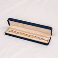 Wholesale Eco-friendly Custom Velvet Bracelet Box Plastic Velvet Luxury Portable Travel Jewelry Organizer Case Custom Logo