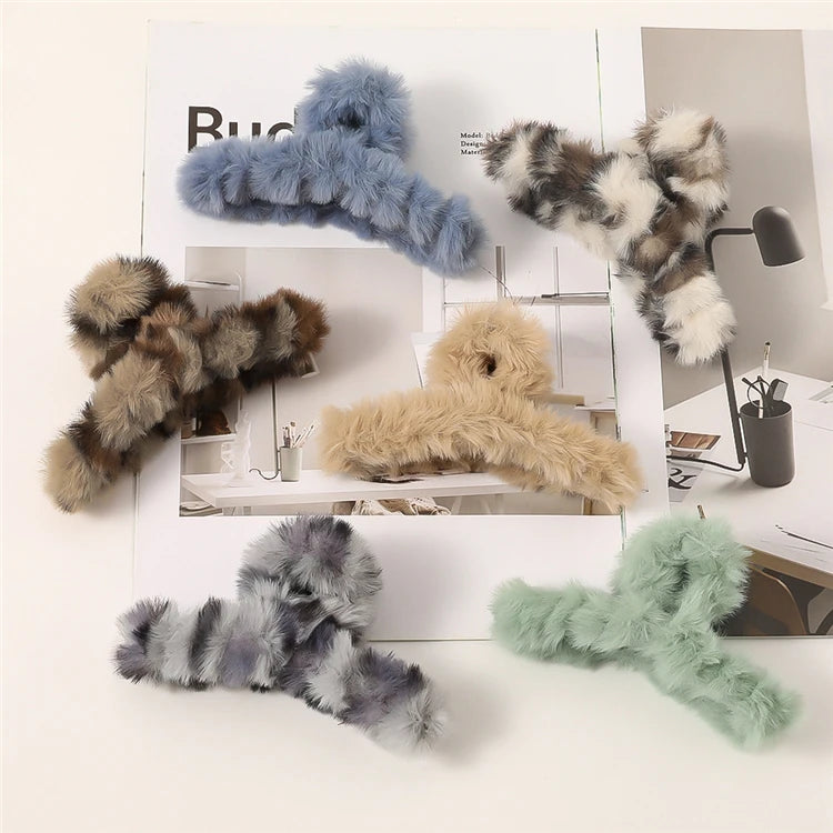 Winter Women Fashion Wild Hair Accessories Hair Clips Girl Fur Plush Hair Claw