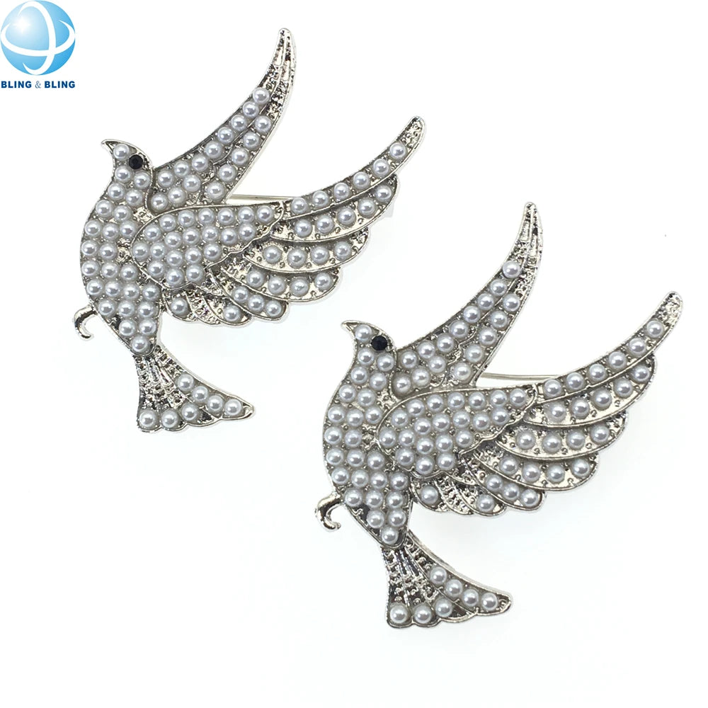 Silver Plating Peace Dove Pins With Pearls Zeta Phi Beta Symbol Brooches Fashion Animal Pigeon Lapel Pins Sorority Souvenir