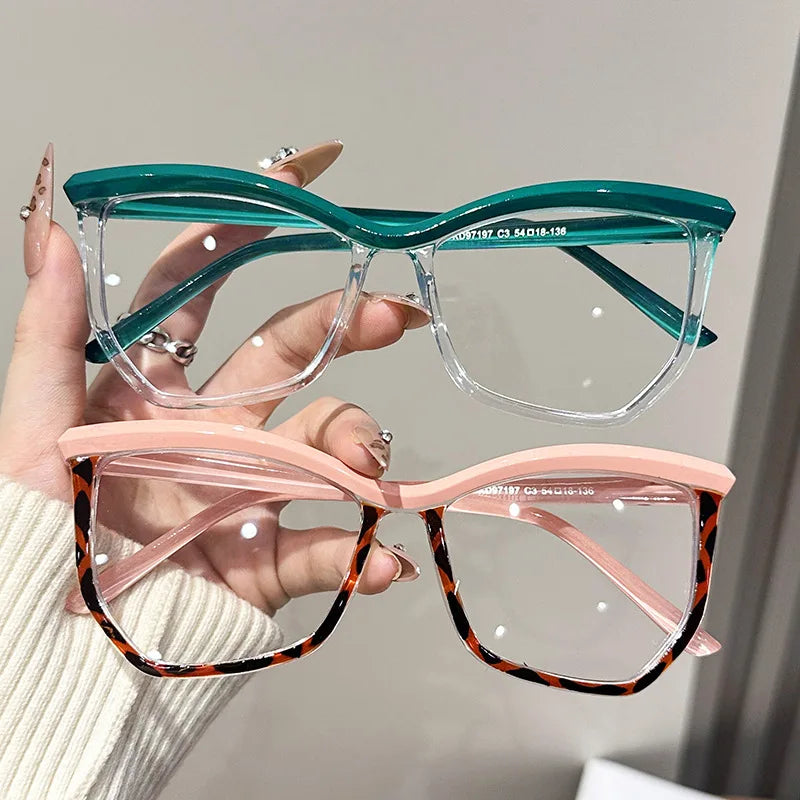 Wholesale Irregular Frame Anti Blue Light Optical Cat Eye Glasses Brand Designer Fashion Flat Glasses for Women