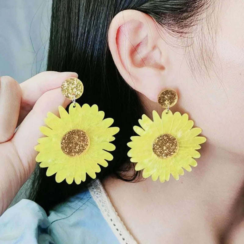 Fashion Big Acrylic Earrings Flower Stud Earrings for Women Girls Sweet Round Daisy Earring Jewelry for Female