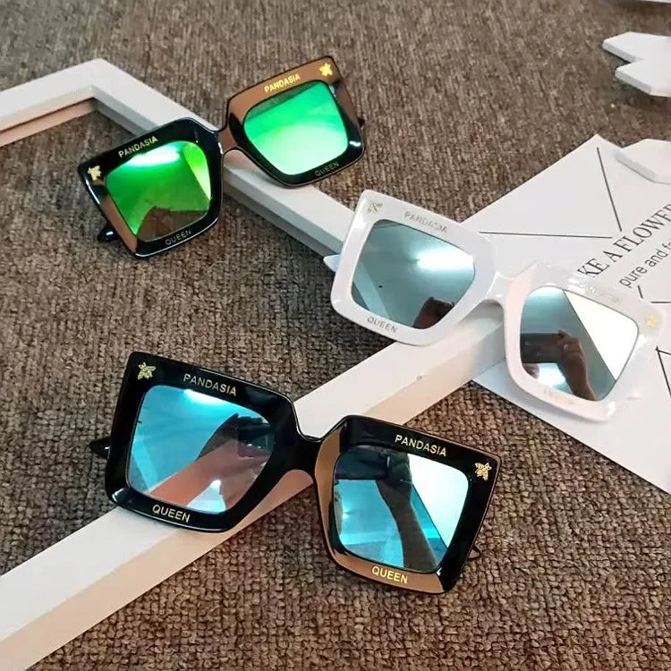 Custom Colors Square Oversized Sunglasses for Kids UV400 Lenses with Black and White PC Frame