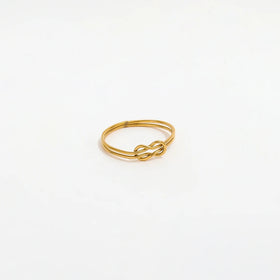 Fenny 18K Gold Plated Wholesale Tarnish Free Dainty Designer Linellae Cute Twisted Stainless Steel Finger Ring Trendy for Women