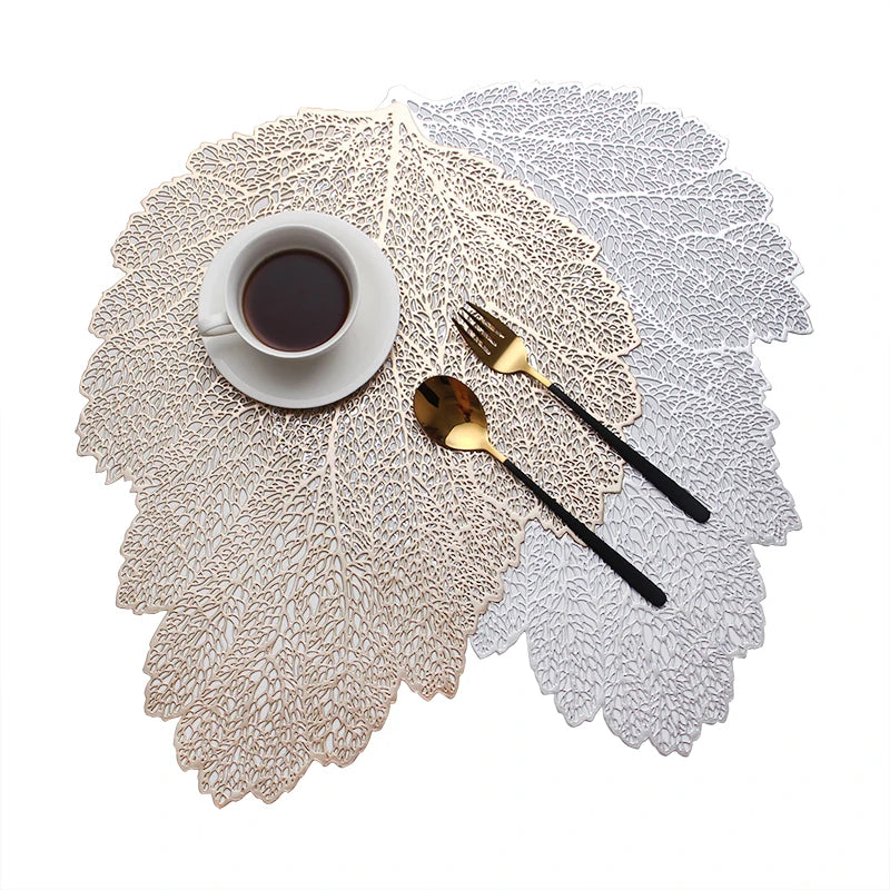 Set of 10 PVC Artificial Palm Leaf placemats Indoor Outdoor Dining Table Decorations Kitchen Pats for Parties