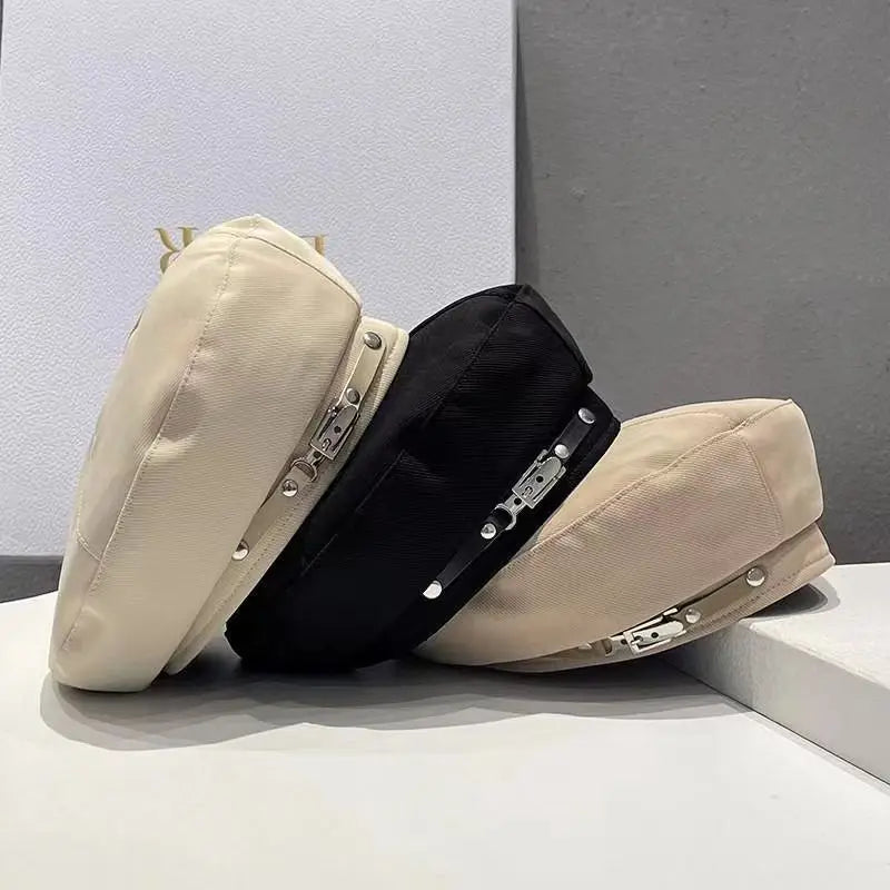 2023 Black Korean Style Beret for Women New Autumn Winter Collection Face-Showing Small French Octagonal Bud Hat Retro