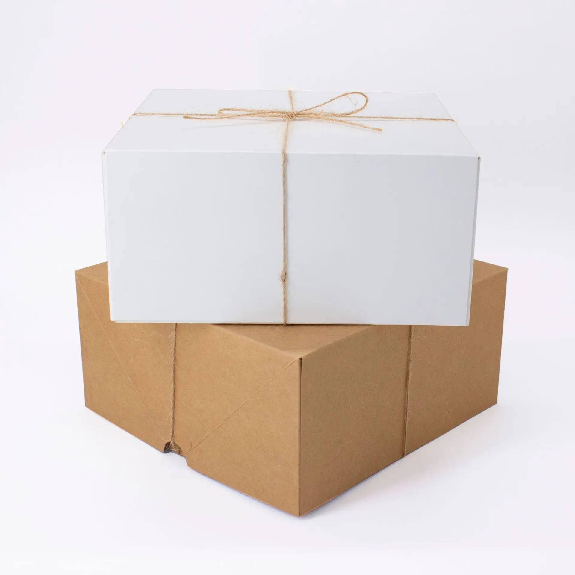 Wholesale Kraft Paper Gift Boxes with Rope 8*8*4in Square Matt Lamination for Candle Wrapping From Manufacturer