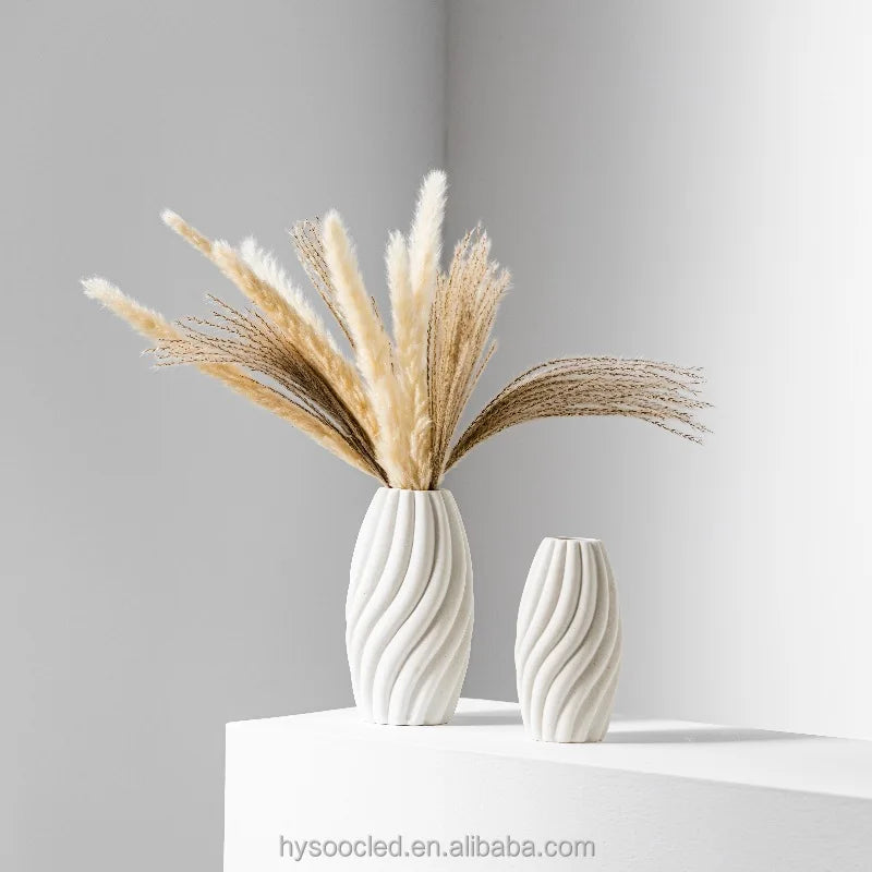 Europe Style Elegant Minimalistic Table Pottery Floral Vase Cylinder Modern Unique Small Ceramic Matte White Flower Vase