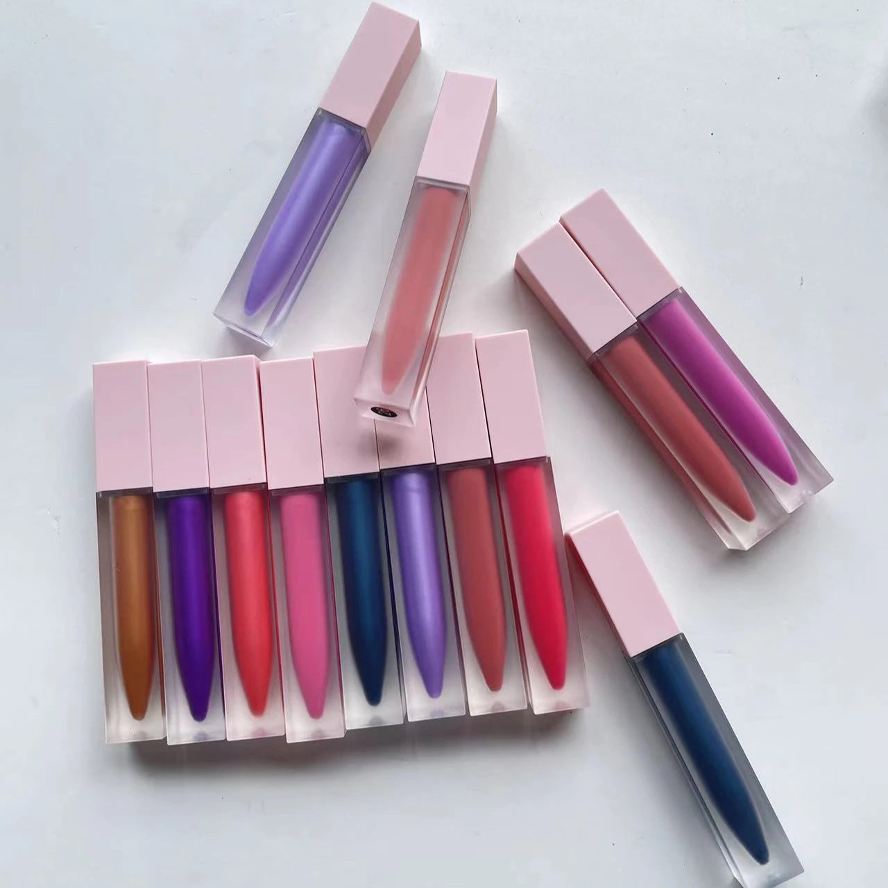 Wholesale DIY 112 Colors Vegan Cruelty Free Waterproof Non-stick Cup Lip Stick Private Label High Pigment Matte Liquid Lipstick