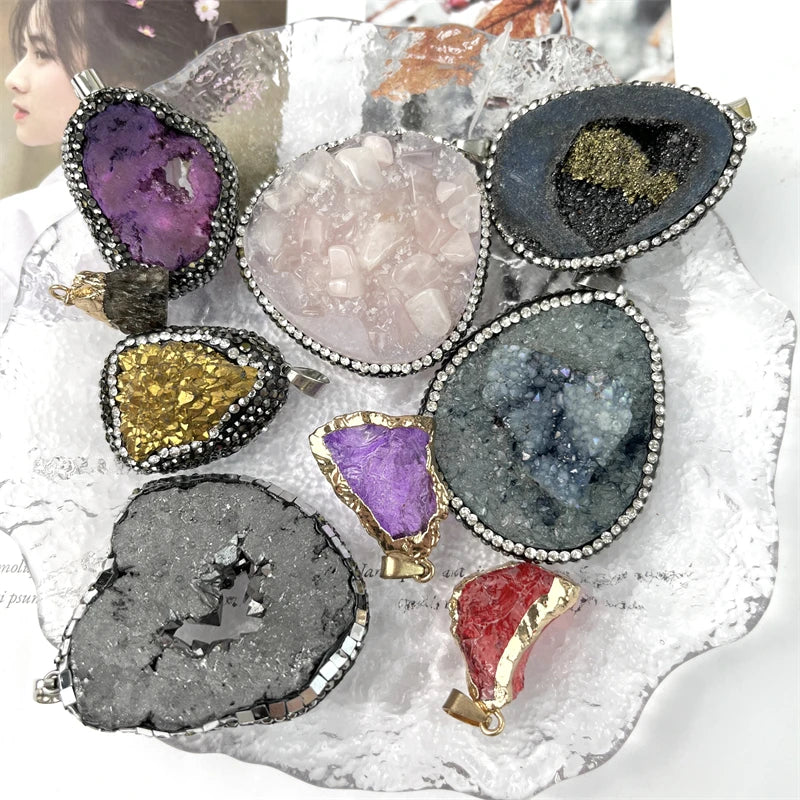 Hot Selling High Quality With Gold Plated Wire Wrapped Natural Crystal Pendant for Jewelry Making