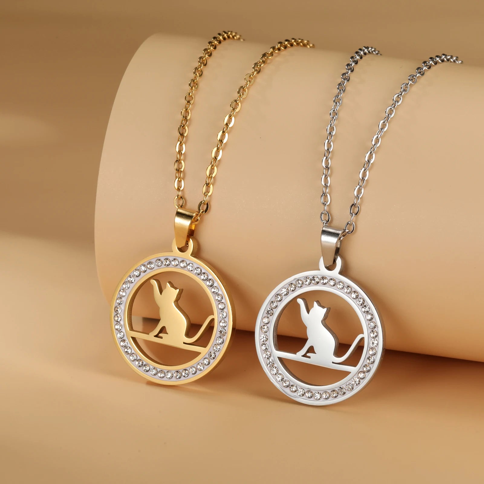 Myshape Clear Zircon Animal Cat Kitten Round Pendant Necklace for Women Stainless Steel Chain Jewelry Valentines Day Gift 2024
