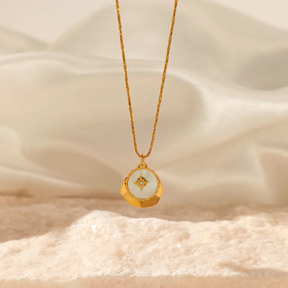 New Irregular Shell Pendant Necklace 18K Gold Plated Non-glossy Stainless Steel Eight-pointed Star Pendant Necklace for Women