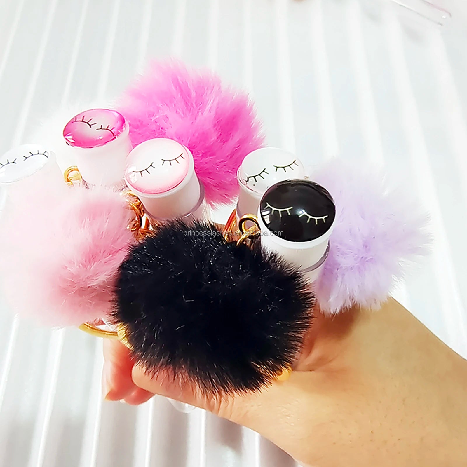 Custom Eyelash Eyebrow Brush Tube With Gold Keychain Fur Ball Glitter Mascara Wand Lash Extension Makeup Tool Cleaning Brush
