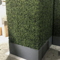 K06 Wholesale Outdoor UV Resistant Artificial Plastic Green Wall Fence Artificial Boxwood Hedge Decorative in Black Planter
