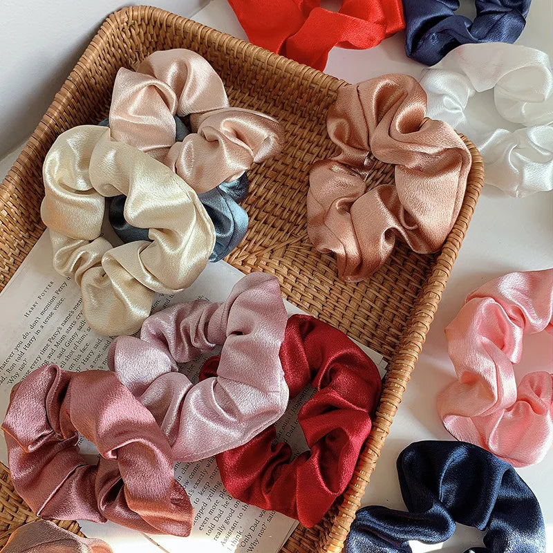 Wholesale Summer Custom Women Hair Accessories Fabric Elastic Hair Band Hair Tie Satin Silk Scrunchies