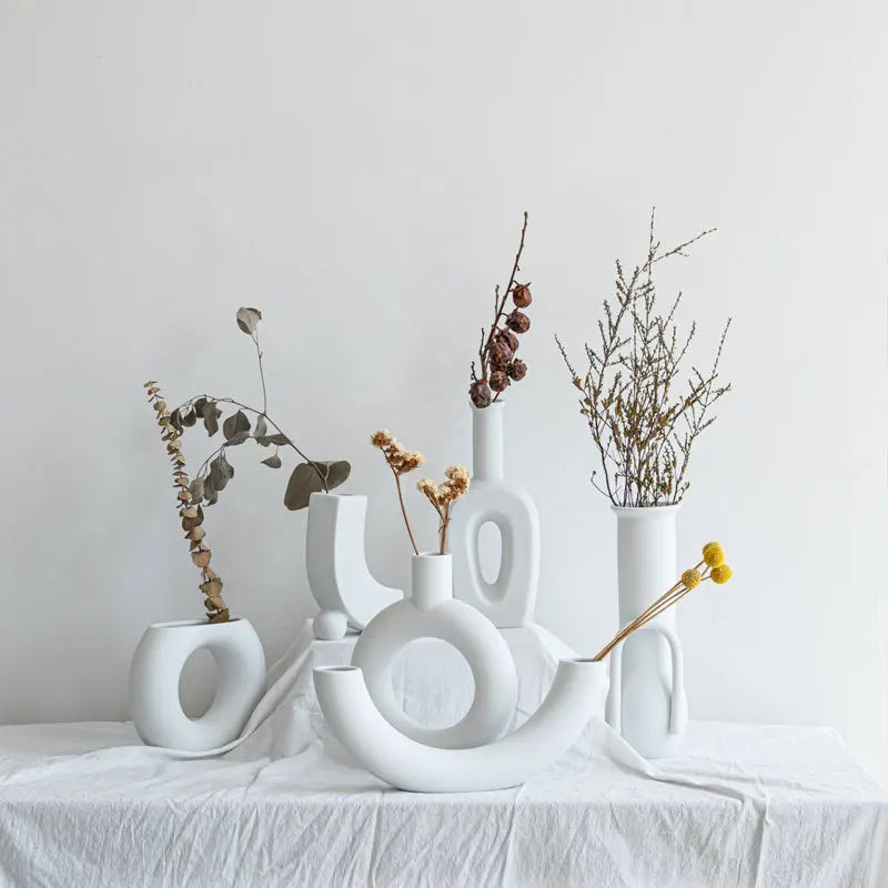 Nordic Modern Ceramic Big Vase with Long Neck White Brushed Porcelain for Home Decor Tabletop Vase