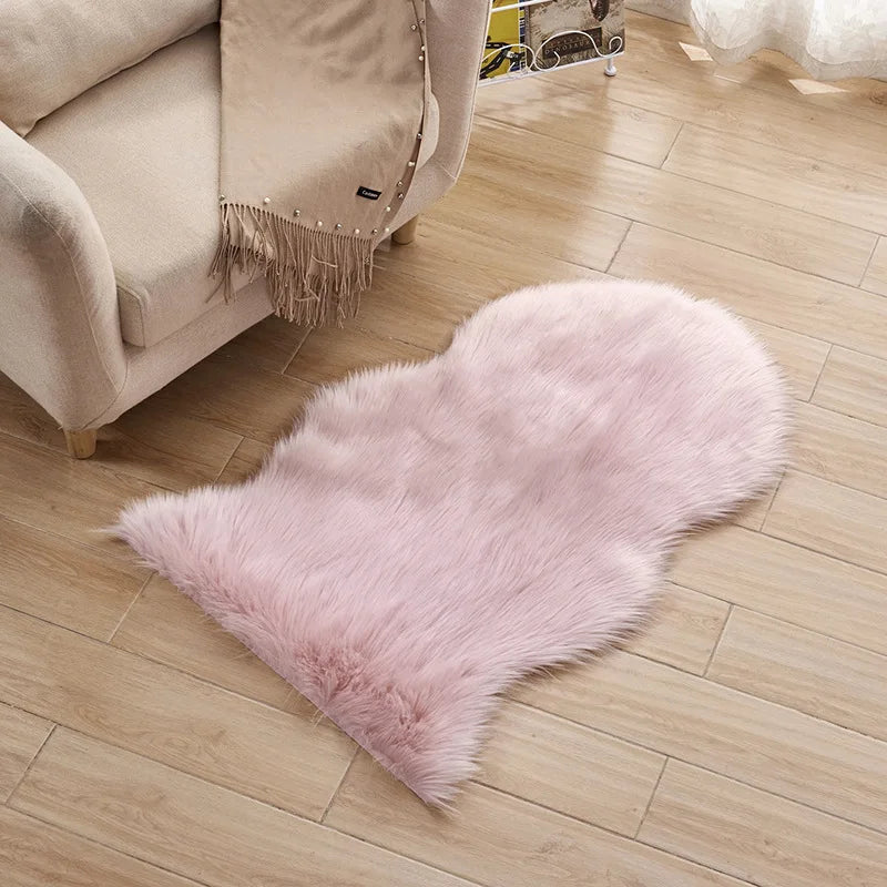 Hapton Customized Luxury Artificial Wool Area Rug High-Design Machine-Made PET Friendly Washable Medium Pile Solid Color 2cm