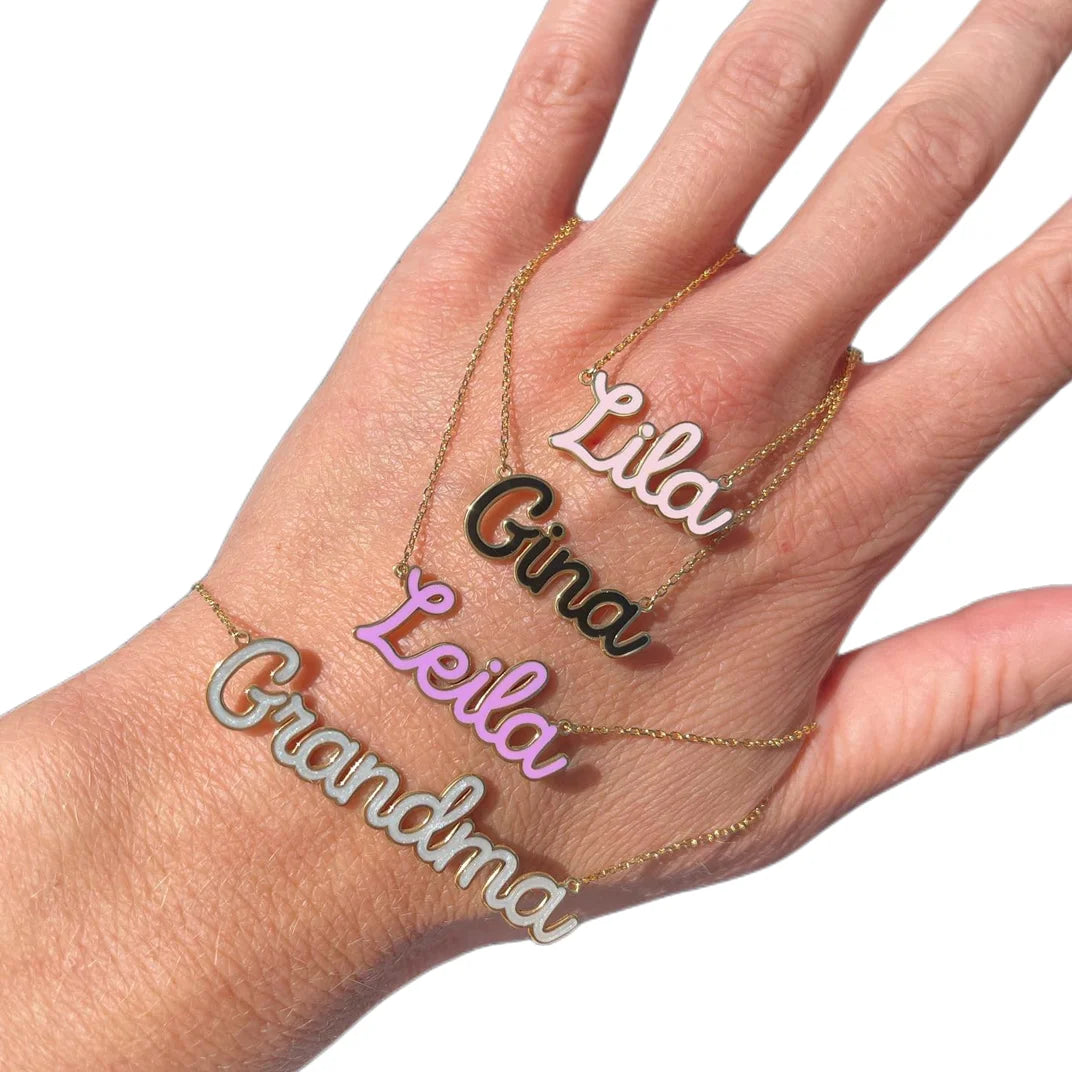 QIUHAN ODM Personalized Colorful Kids Name Necklace Script Enamel Nameplate Necklace