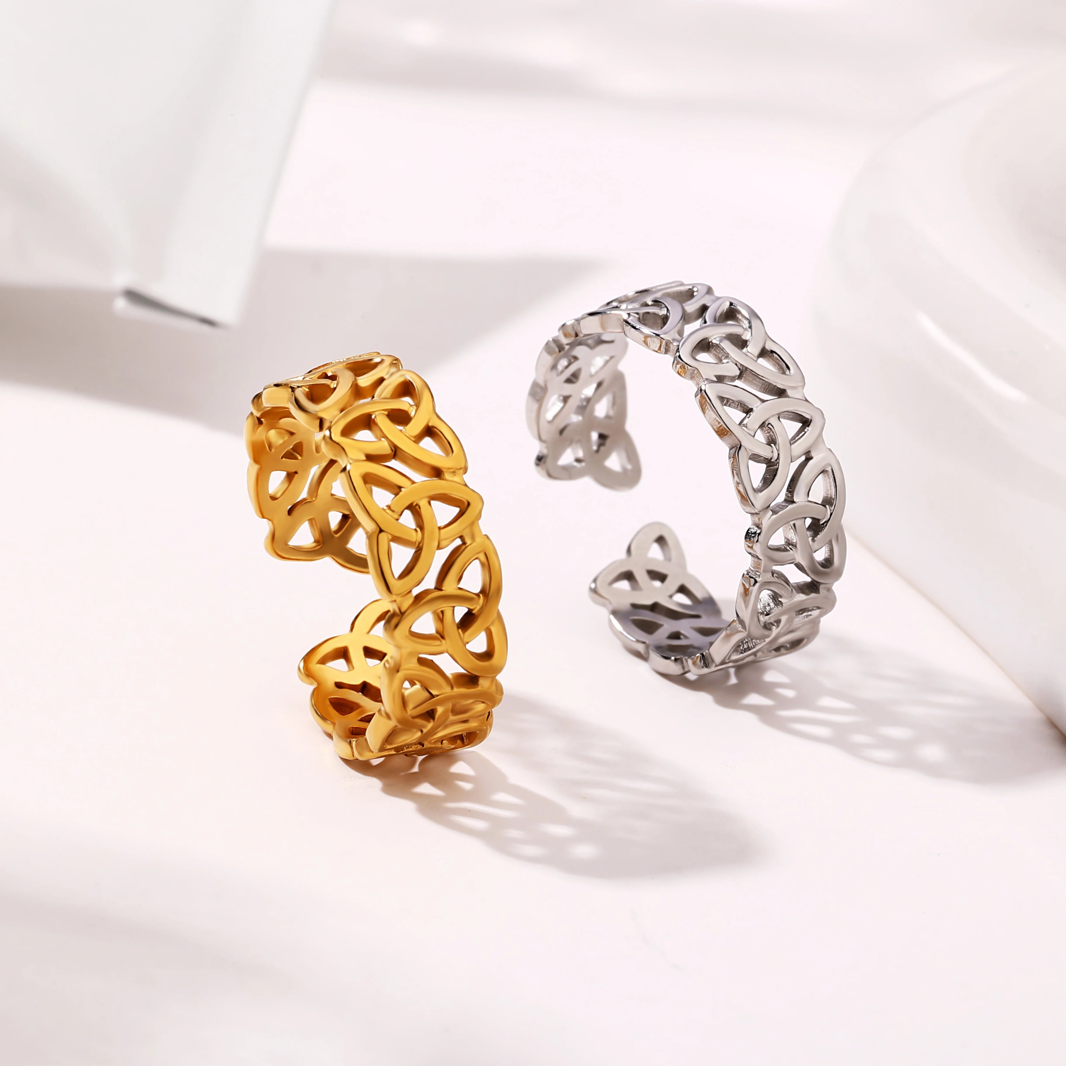PVD Gold Hollow Out Celtic Triangle Knot Finger Bands Women Silver & Gold Color Hypoallergenic Stainless Steel Commitment Rings