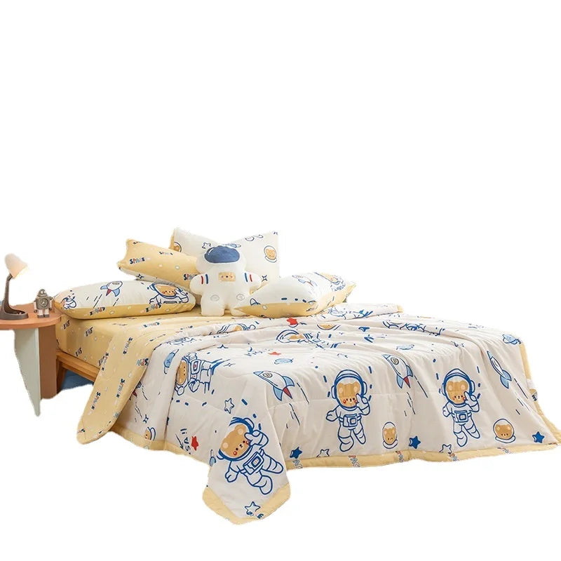 YongHo Modern European American Cartoon Style Washed Cotton Summer Quilt Air Conditioning Cooling Summer Comforter