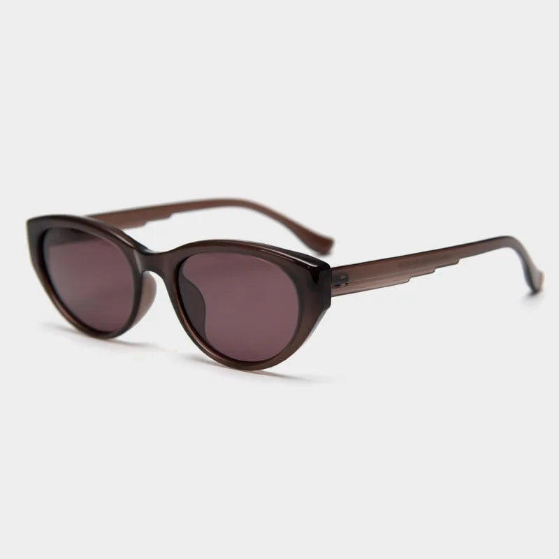 2025 Vintage Cat Eye Sunglasses for Women China Manufacturer's TR90 Polarized Glasses in White Transparent Green Frames