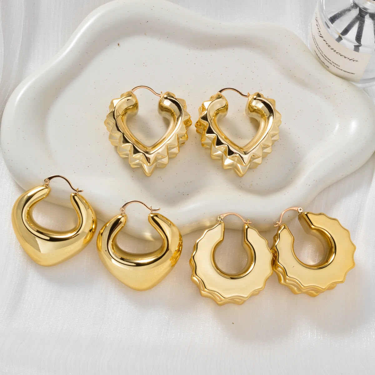 Dubai Custom Jewelry Statement 18k Gold Plated Heart Chunky Statement Chunky Hoop Earrings Women