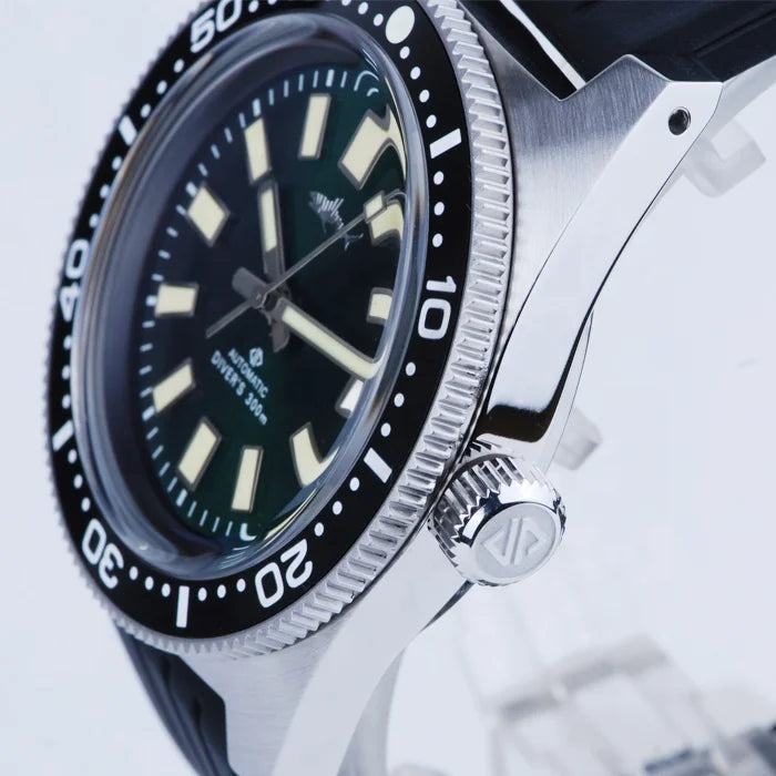 Free Ship Promotion High Quality Dome Sapphire 30atm C3 Japan Nh35 Movement 62mas Stainless Steel Dive Diver Watch for Sale