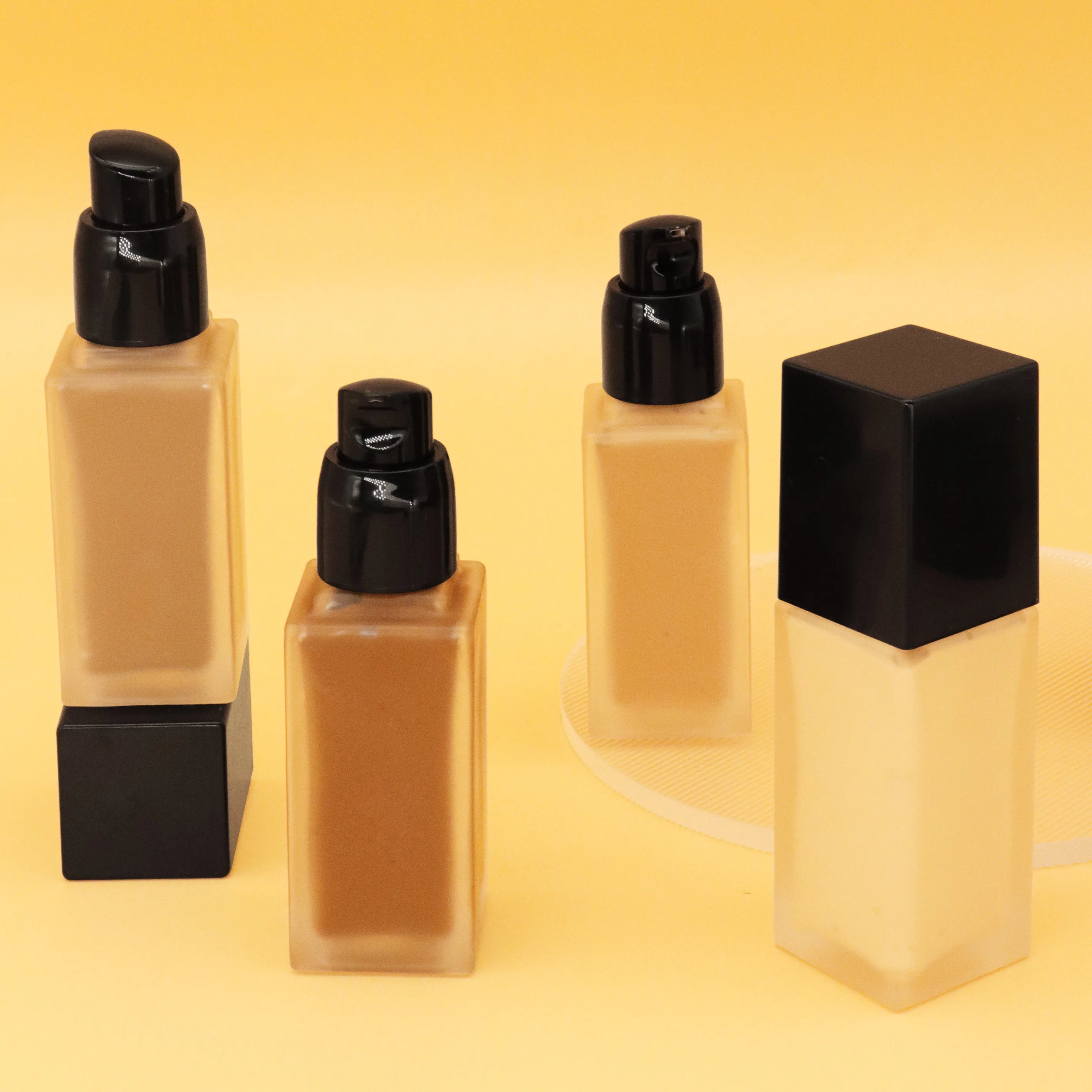 OEM Makeup Liquid Foundation Waterproof Long Lasting 12 Colors Foundation